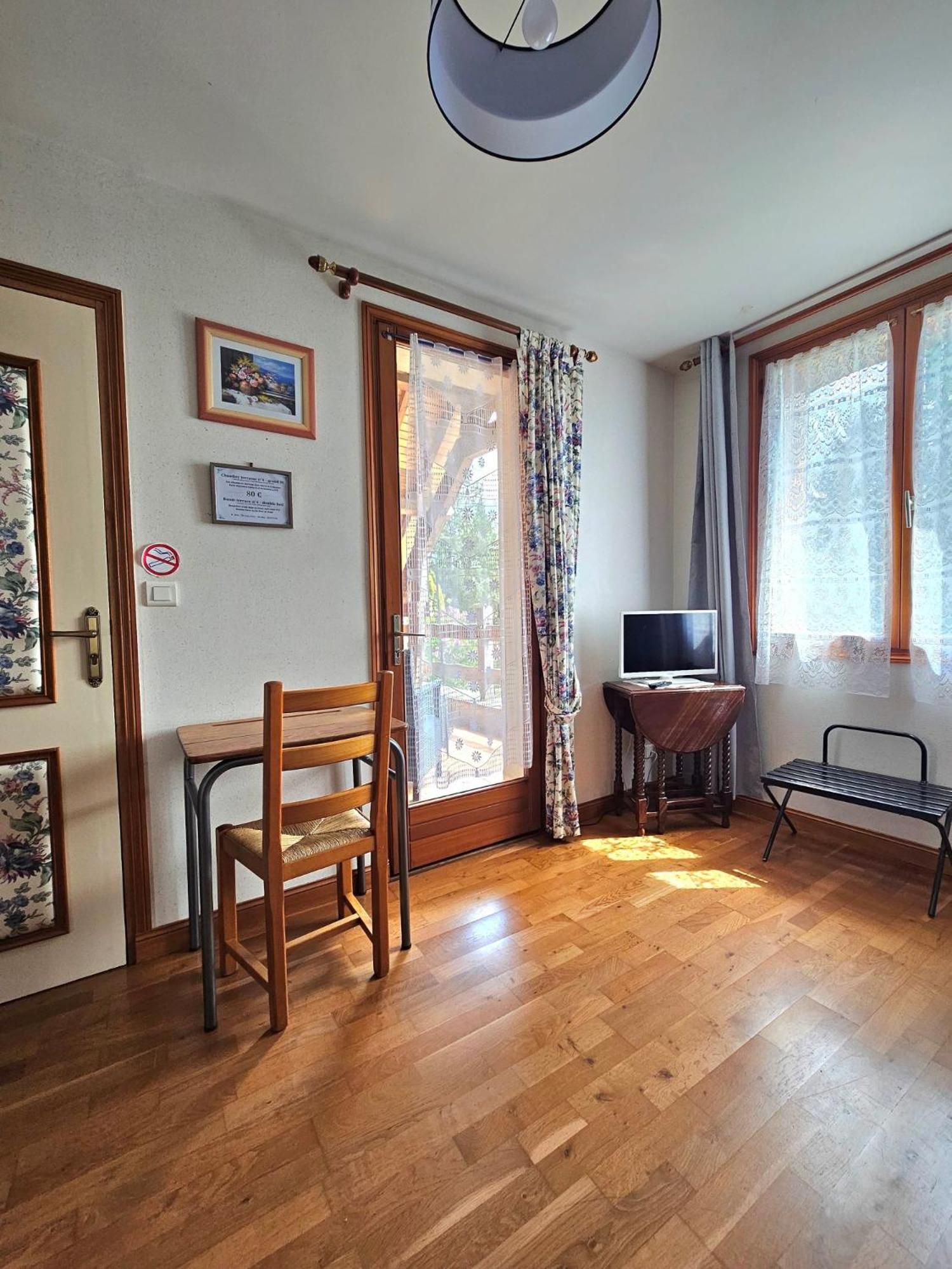 Chambres D'Hotes Chez Renee Le Charmel Eksteriør billede